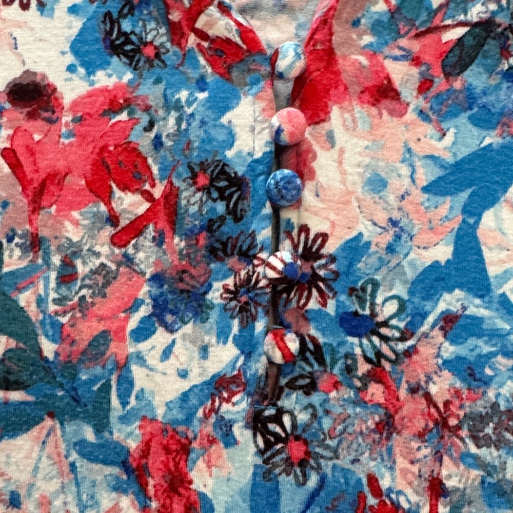 Liz Claiborne Red and Blue Floral Blouse - Picture 3 of 3